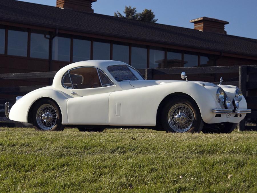  Jaguar XK120 Fixed Head Coupe 1951 года  (фото 15 из 16)